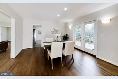 9608 Hillridge Drive, Kensington, MD 20895 - Photo 11