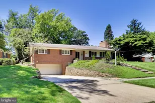 9608 Hillridge Dr, Kensington, MD 20895 - Photo 3