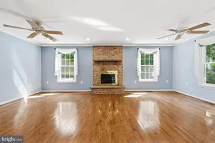 38 Blackburn Ct, Burtonsville, MD 20866 - Photo 11