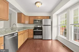 10 Almaden Pl, Gaithersburg, MD 20878 - Photo 11