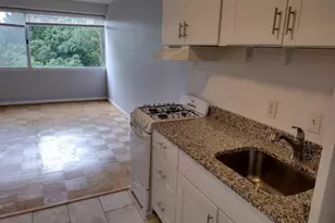 5500 Friendship Blvd, Chevy Chase, MD 20815 - Photo 5