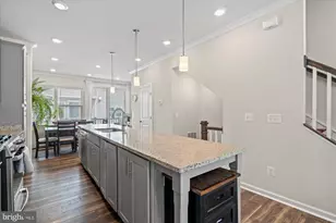 8156 Tompkins St, Rockville, MD 20855 - Photo 13