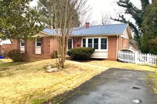 12823 Camellia Dr, Silver Spring, MD 20906 - Photo 3