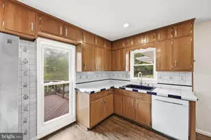 9425 Emory Grove Rd, Gaithersburg, MD 20877 - Photo 11