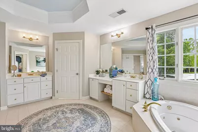 9308 Harrisons Farm Way, Gaithersburg, MD 20882 - Photo 39