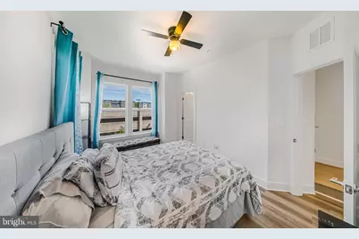 863 King Farm Boulevard, Rockville, MD 20850 - Photo 23