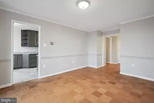 10401 Grosvenor Pl, Rockville, MD 20852 - Photo 5