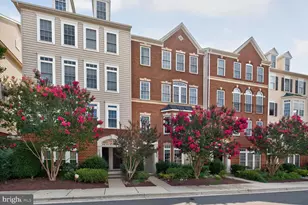 630 Pelican Ave, Gaithersburg, MD 20877 - Photo 1