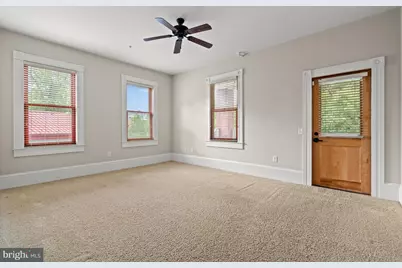 9610 Dewitt Drive #SH203, Silver Spring, MD 20910 - Photo 13