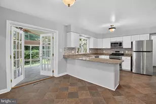 9612 Annlee Terrace, Bethesda, MD 20817 - Photo 11