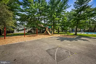 18241 Swiss Cir, Germantown, MD 20874 - Photo 31