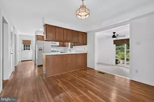 2813 Beechbank Rd, Silver Spring, MD 20910 - Photo 11