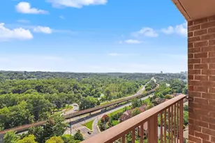 10101 Grosvenor Pl, North Bethesda, MD 20852 - Photo 23