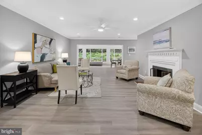 3305 W Coquelin Terrace, Chevy Chase, MD 20815 - Photo 5