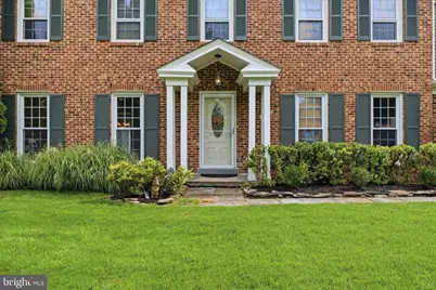 10313 Crown Point Court, Potomac, MD 20854 - Photo 3