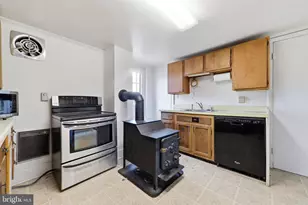 23000 Mt Ephraim Rd, Dickerson, MD 20842 - Photo 15