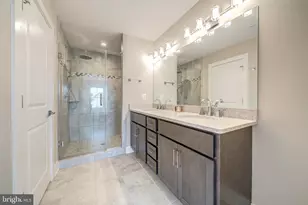 15948 Chieftain Ave, Rockville, MD 20855 - Photo 17