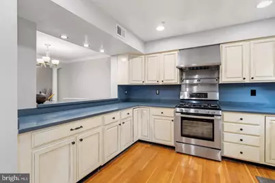 10166 Treble Court, Rockville, MD 20850 - Photo 9