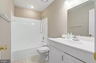 4416 Meanderwood Dr, Burtonsville, MD 20866 - Photo 47
