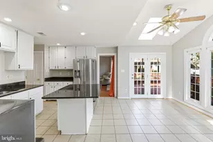4416 Meanderwood Dr, Burtonsville, MD 20866 - Photo 13