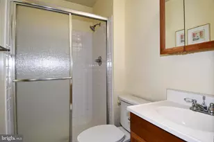 3815 Lansdale Ct, Burtonsville, MD 20866 - Photo 25