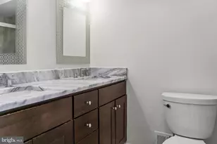 11820 Enid Dr, Potomac, MD 20854 - Photo 15