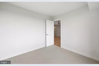7500 Woodmont Avenue #S1019, Bethesda, MD 20814 - Photo 13