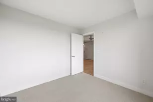 7500 Woodmont Ave, Bethesda, MD 20814 - Photo 13