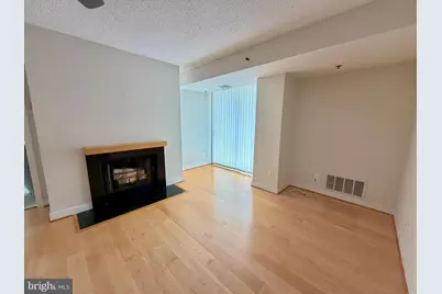 7500 Woodmont Avenue #S1019, Bethesda, MD 20814 - Photo 3