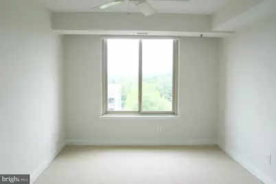 7500 Woodmont Avenue #S1019, Bethesda, MD 20814 - Photo 5