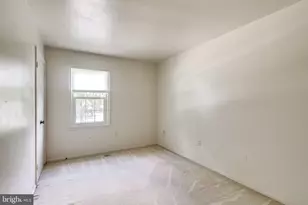 6 Rippling Brook Ct, Silver Spring, MD 20906 - Photo 13