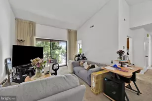 15300 Pine Orchard Dr, Silver Spring, MD 20906 - Photo 3
