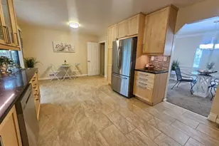 3 Castle Cliff Ct, Silver Spring, MD 20904 - Photo 9