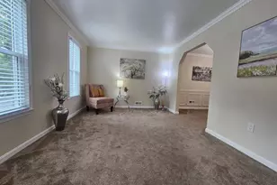 3 Castle Cliff Ct, Silver Spring, MD 20904 - Photo 3