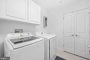 10401 Strathmore Park Ct, North Bethesda, MD 20852 - Photo 17