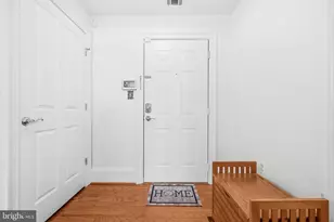 10401 Strathmore Park Ct, North Bethesda, MD 20852 - Photo 3