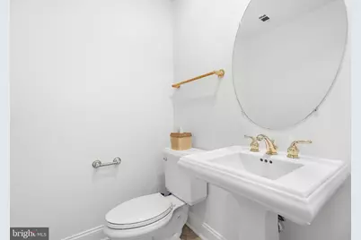 10401 Strathmore Park Court #101, North Bethesda, MD 20852 - Photo 15