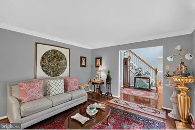 19319 Plummer Drive, Germantown, MD 20876 - Photo 3