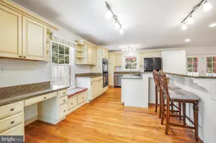 12027 Devilwood Dr, Potomac, MD 20854 - Photo 7