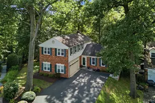 1426 Fallswood, Rockville, MD 20854 - Photo 3