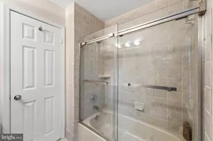 1426 Fallswood, Rockville, MD 20854 - Photo 27