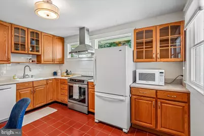 905 Robin Road, Silver Spring, MD 20901 - Photo 13