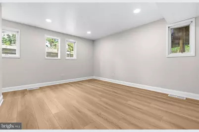 9416 Holbrook Lane, Rockville, MD 20854 - Photo 37