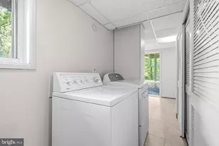 9416 Holbrook Ln, Rockville, MD 20854 - Photo 41