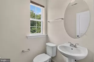 27 Fairbanks Dr, Gaithersburg, MD 20877 - Photo 11