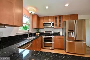 7421 Mahaska Dr, Derwood, MD 20855 - Photo 13