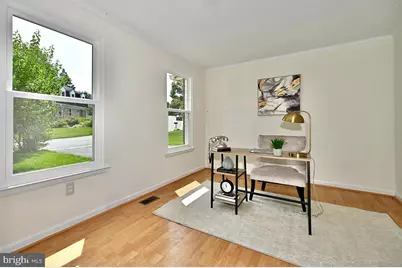 7421 Mahaska Drive, Derwood, MD 20855 - Photo 19