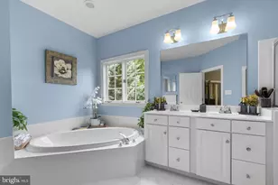 601 Bright Meadow Dr, Gaithersburg, MD 20878 - Photo 19