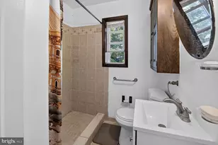 2810 Byron Ct, Wheaton, MD 20902 - Photo 13