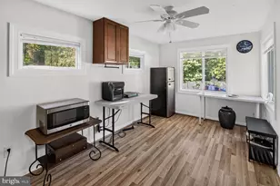 2810 Byron Ct, Wheaton, MD 20902 - Photo 11